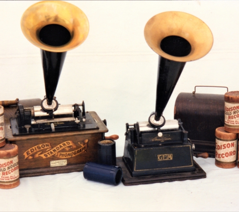 New England Antiques - Punta Gorda, FL. Edison Cylinder Phonographs ~ Previously sold.