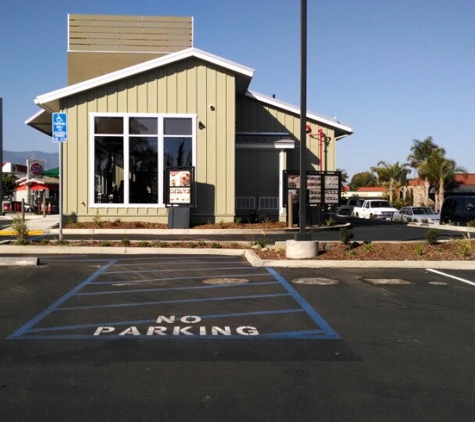 Starbucks Coffee - Santa Paula, CA