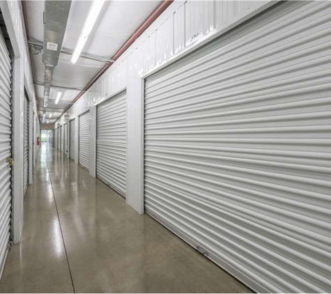 Extra Space Storage - Mishawaka, IN