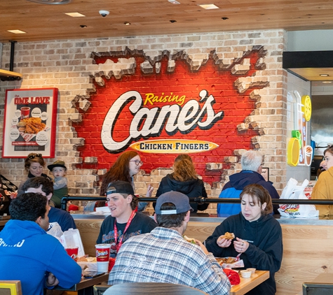 Raising Cane's Chicken Fingers - Omaha, NE