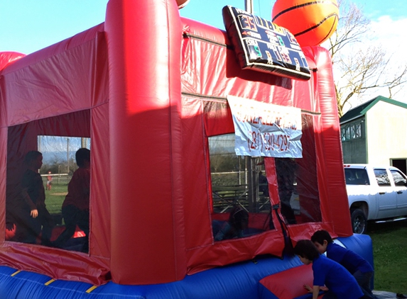 The Gonzalez Moonbounce Rentals - Dickinson, TX