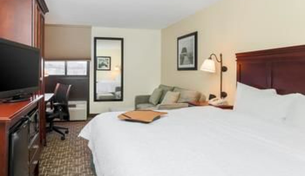 Hampton Inn Ft. Lauderdale-Cypress Creek - Fort Lauderdale, FL