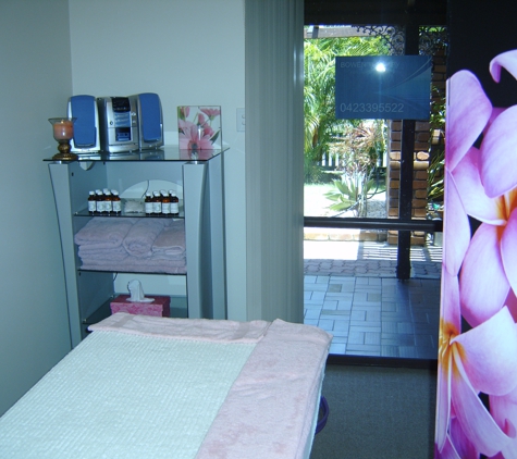 Accredited Advanced Bowen Therapist Leigh Woodward
