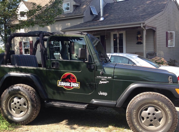 Johnson's Roadside Farm Market - Swansea, MA