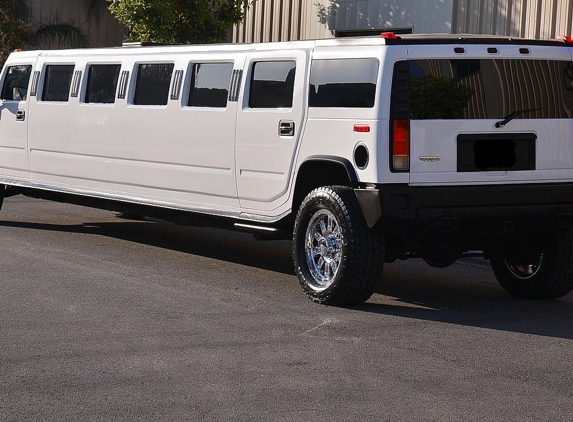 A All Around Limousine Service - Merrillville, IN