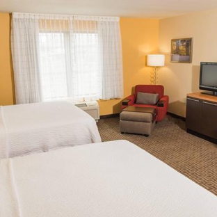 TownePlace Suites Erie - Erie, PA