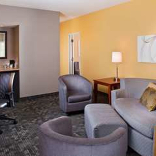 Courtyard by Marriott - Memphis, TN