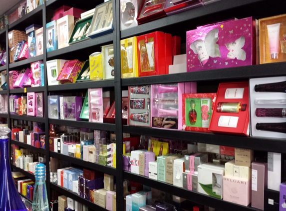 Perfume Outlet - Ontario, CA