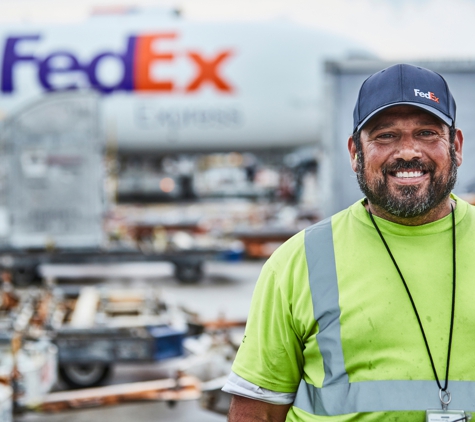 FedEx Ship Center - Omaha, NE