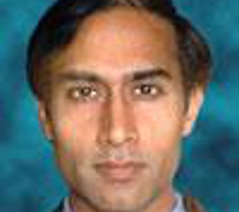 Dr. Sanjeev Garhwal, MD - Everett, WA