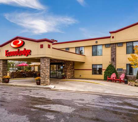 Econo Lodge - Rochester, MN