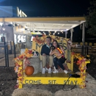 MUTTS Canine CantinaÂ® - Fort Worth