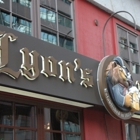 Lyon's Pub