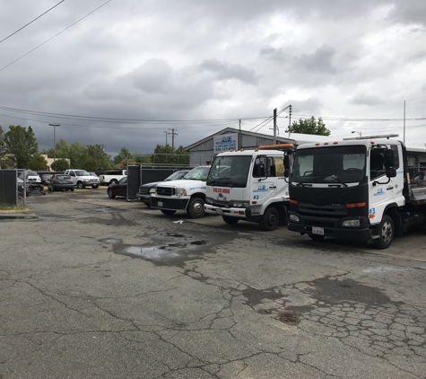 AJ'S Towing - Sacramento, CA