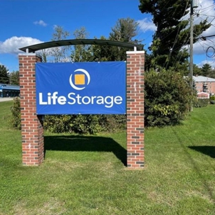 Extra Space Storage - Derry, NH