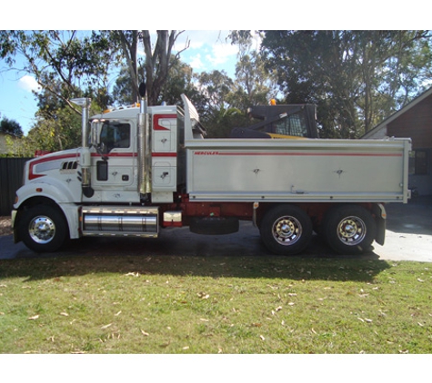 Herbies Earthmoving Pty Ltd - Tingalpa, QLD