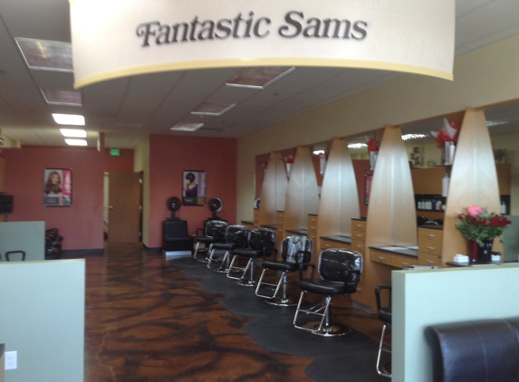 Fantastic Sams - Apple Valley, CA