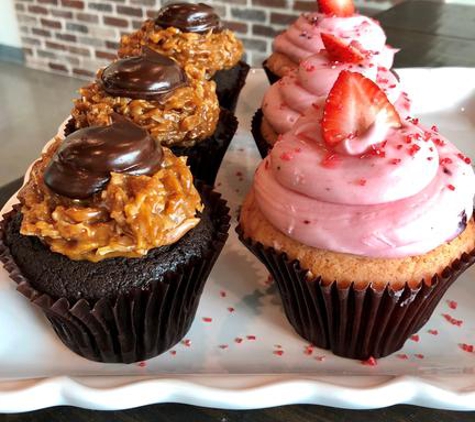 Smallcakes Cupcakery and Creamery-Fort Myers - Fort Myers, FL