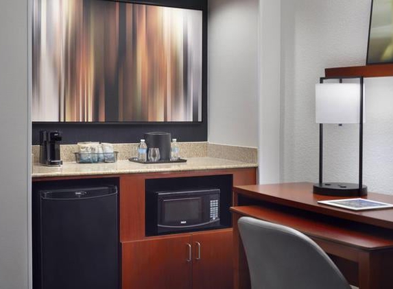 Courtyard by Marriott - Charlotte, NC