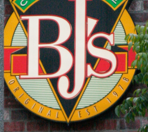 BJ's Restaurants - Arcadia, CA