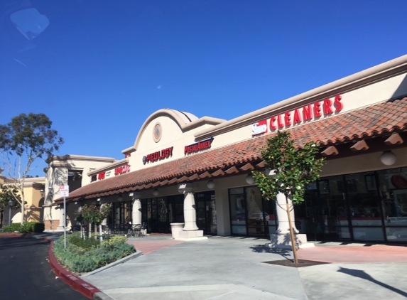 Pieology Pizzeria - Westlake Village, CA