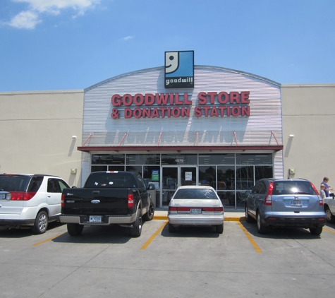 Goodwill Store and Donation Station - New Braunfels, TX