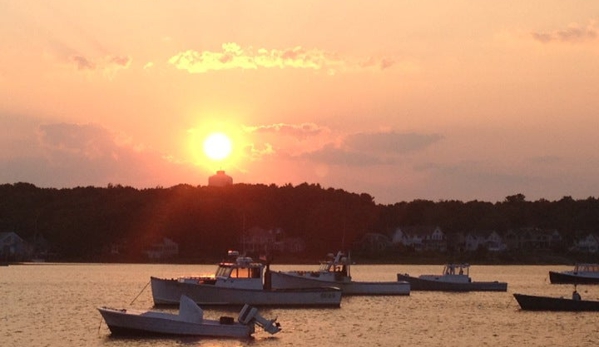 Cape Pier Chowder House - Kennebunkport, ME