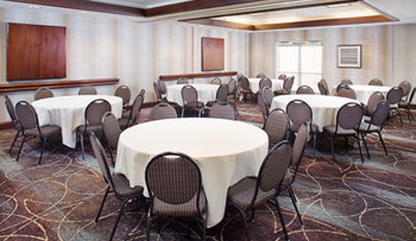 Homewood Suites by Hilton Cleveland-Solon - Solon, OH