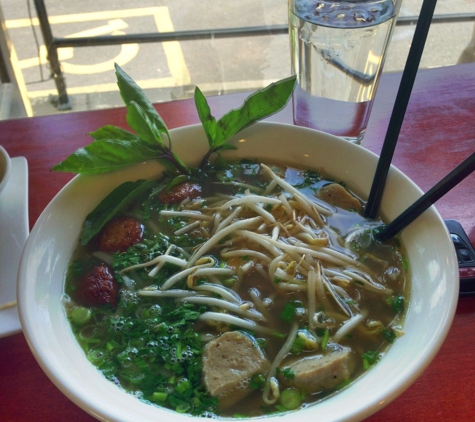 Vivi's Vietnamese Noodle House - Hillsboro, OR