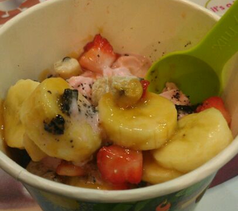 Menchie's Frozen Yogurt - Aurora, CO