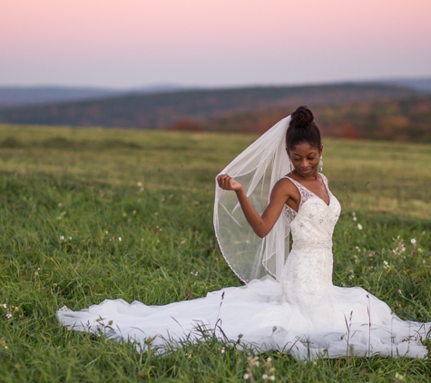 Trailing Twine Photography - Brooklyn, CT