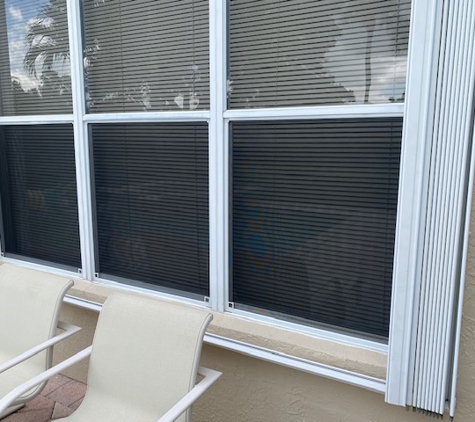 Curly Tail Screen & Window, LLC - Palm Beach Gardens, FL