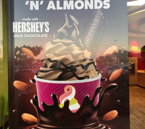 Menchie's Frozen Yogurt - Kapolei, HI