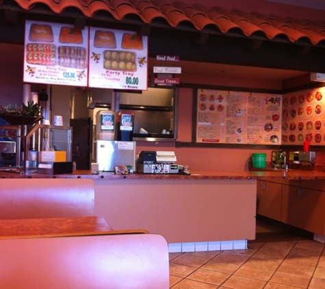 Los Jilberto's Taco Shop - Lake Elsinore, CA