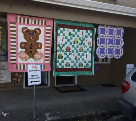 Debra's Custom Machine Quilting & Gifts - Portland, OR