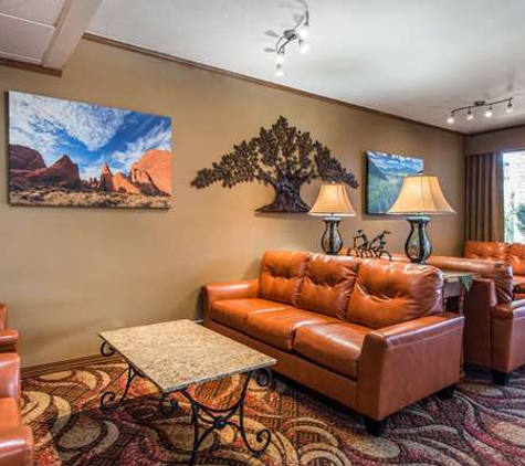 Quality Inn Colorado Springs South - Colorado Springs, CO