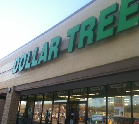 Dollar Tree - Moline, IL