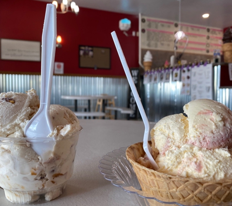 Waukee Ice Cream Shop - Waukee, IA