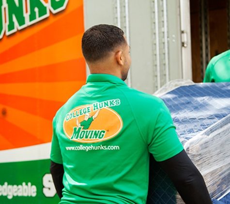 College Hunks Hauling Junk and Moving - Orlando, FL