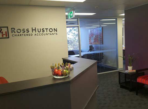 Ross R Huston - Springwood, QLD