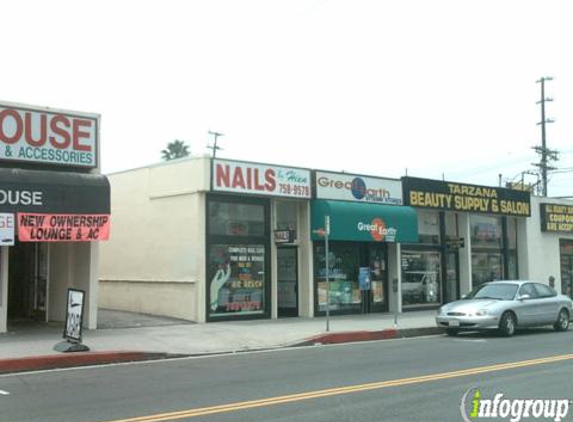 Nails By Hien - Tarzana, CA