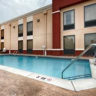 Best Western Plus Parkway Hotel - Alton, IL