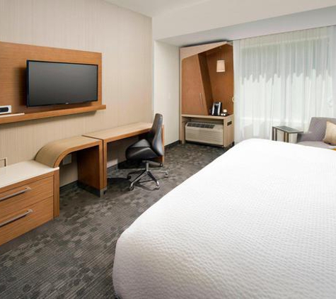 Courtyard by Marriott - Duluth, GA