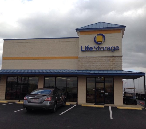 Life Storage - Montgomery, AL