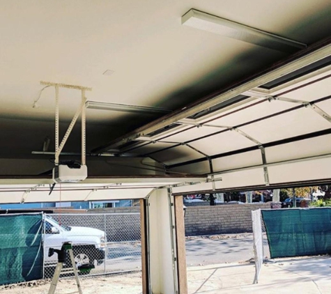 David's Urgent Garage Door Repair Minneapolis MN - Saint Paul, MN