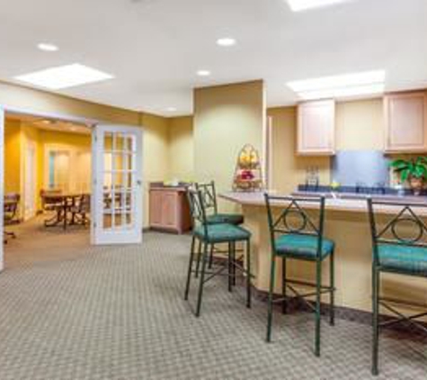 Baymont Inn & Suites - Amarillo, TX