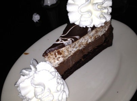 The Cheesecake Factory - Chesterfield, MO