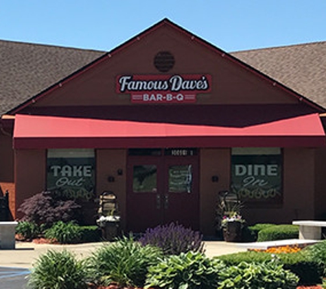 Famous Dave's Bar-B-Que - Westland, MI