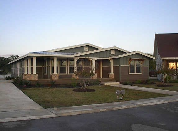 Lake's Housing Center Inc - East Palatka, FL