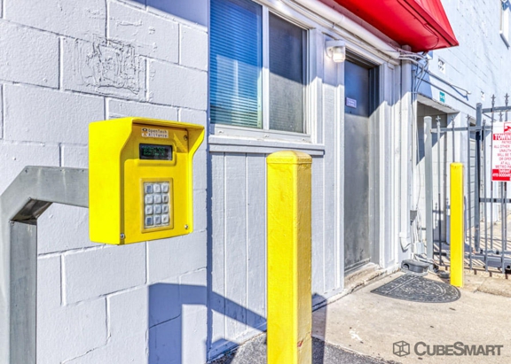 Carousel Gallery #01